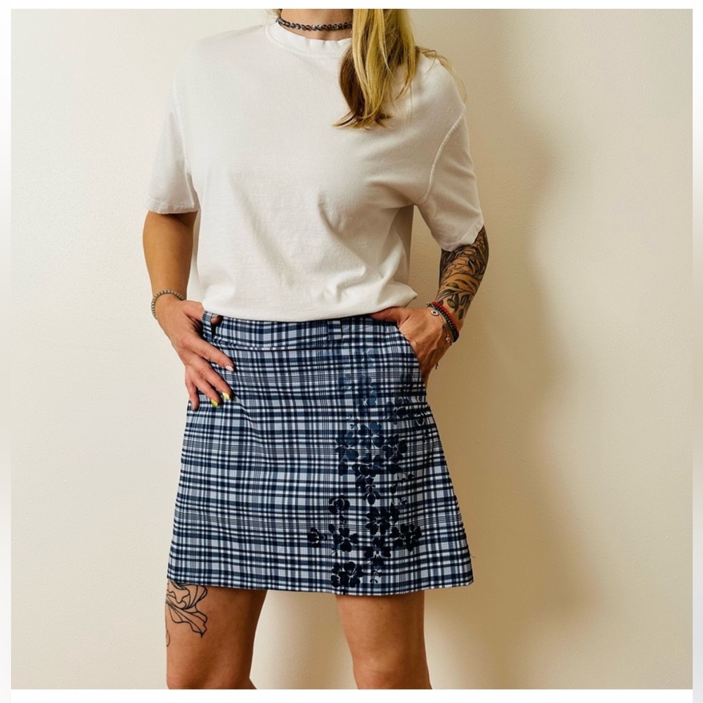 Nike Dri-Fit Golf Skort. Blue & white plaid with floral print